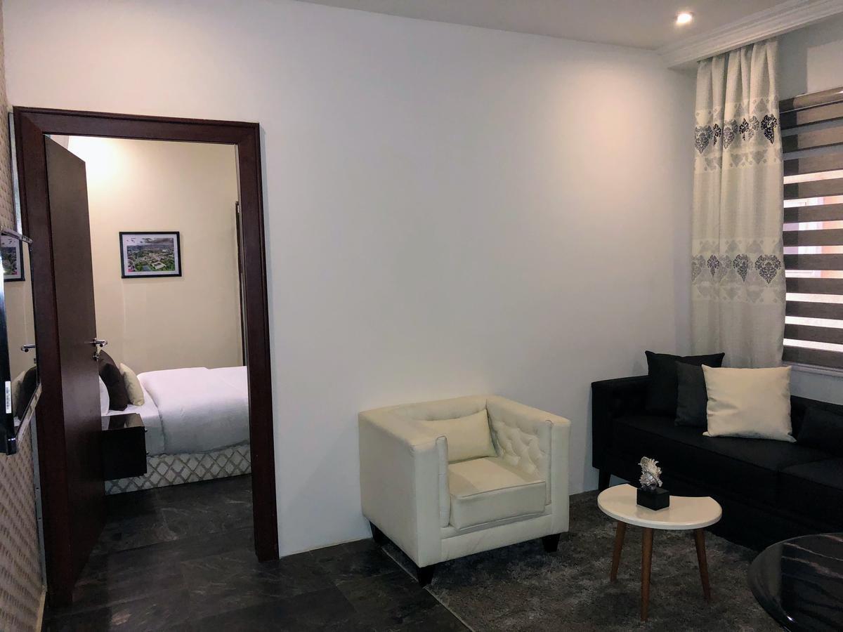Nicotel Apartments Abuja Exterior photo